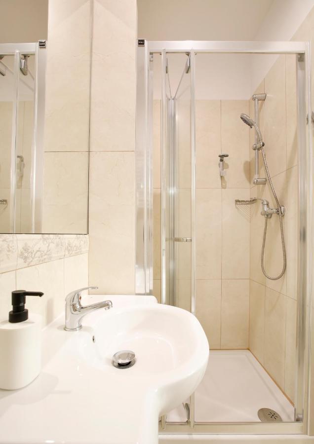 Charming Apartment, Wawel & Old Town Krakow II Экстерьер фото